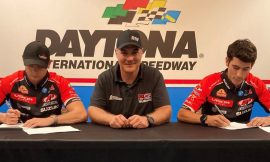 Team Hammer Re-Signs Escalante And Scott For 2025 MotoAmerica Championship